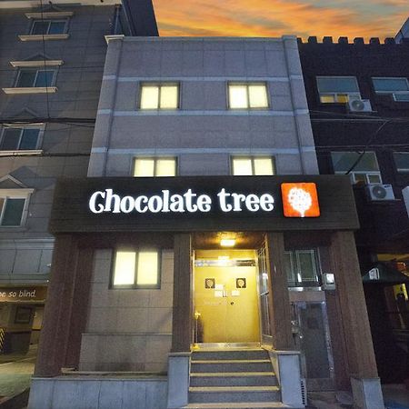Chocolate Tree Sinchon Otel Seul Dış mekan fotoğraf